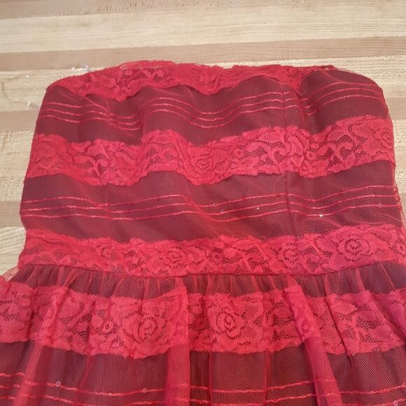 Womans Sleeveless Studio Y Red Midi Cocktail Tube Dress - Picture 2 of 9